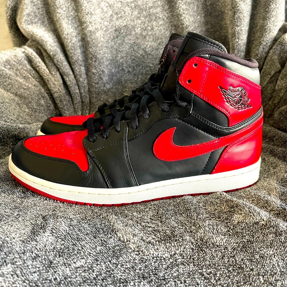 Size 11.5 - Jordan 1 Retro High DMP Bulls Celtics Pack 2009